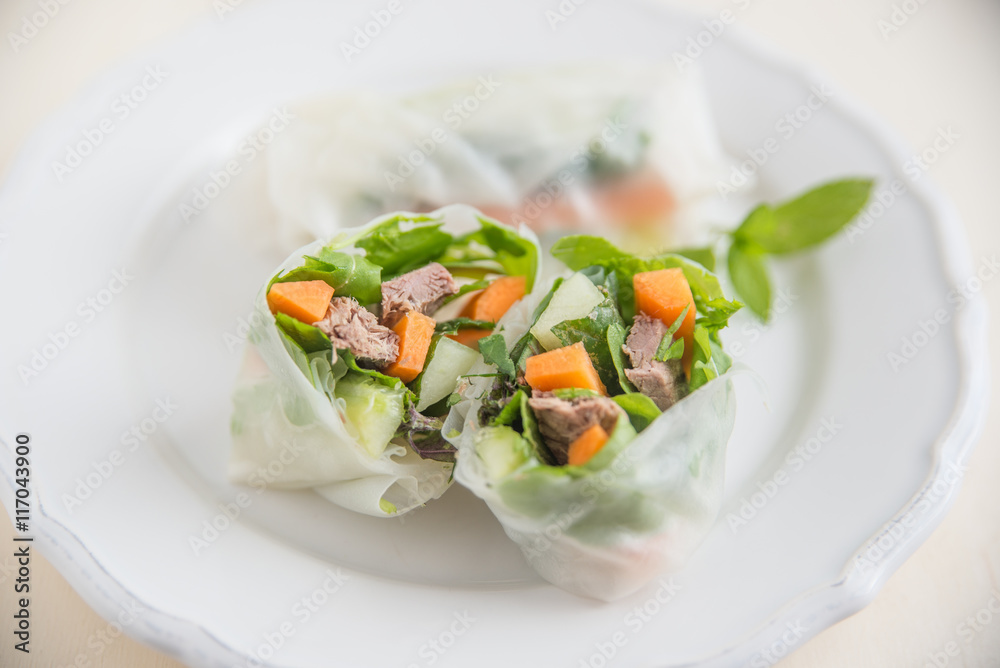 Asiatische Reispapier Rollen Asiatische Reispapier Rollen