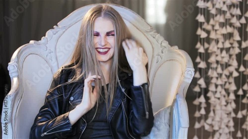 Blond in Black 22