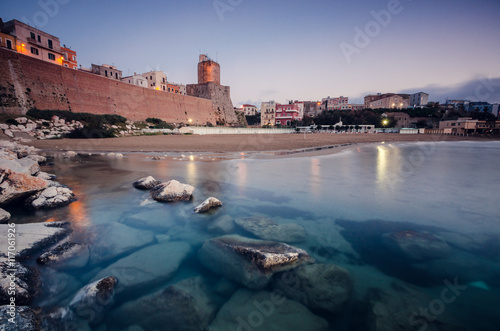 Castello Svevo, riflessi della sera photo