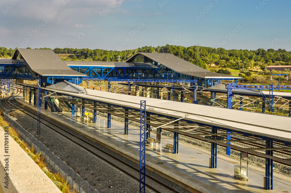Fototapeta premium Platforms of modern railway station in Tarragona (Spain).