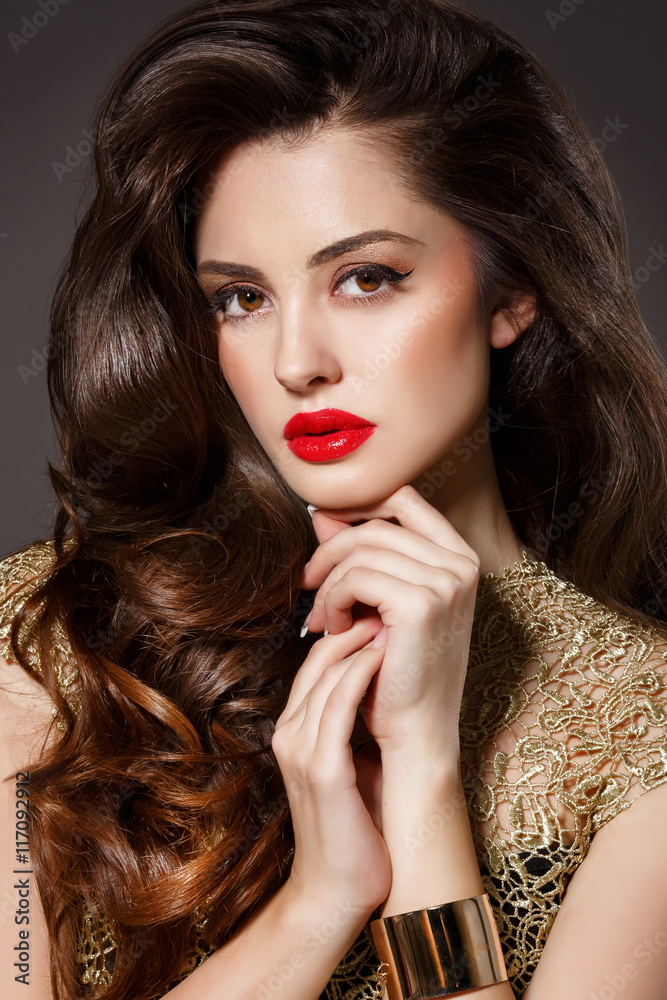 Fototapeta premium Beauty woman fashion model bright makeup