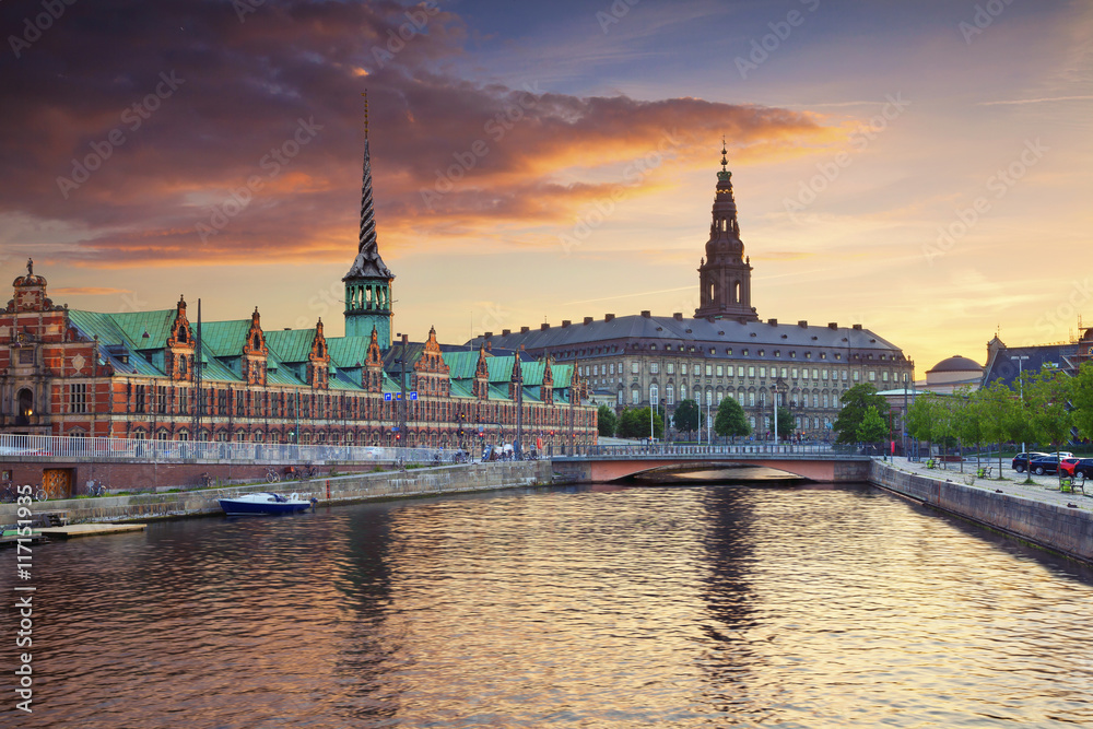 Copenhagen. Image of Copenhagen, Denmark during beautiful sunset. - obrazy, fototapety, plakaty 