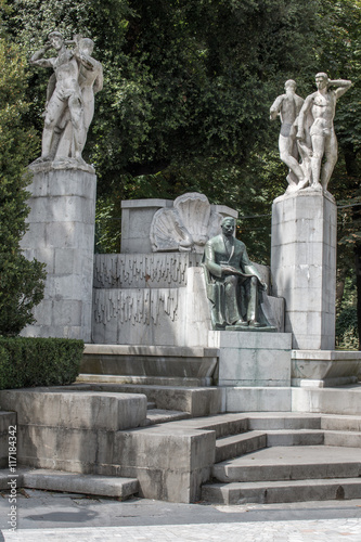 Monumento a José Tartiere de Parque Campo de San Francisco Oviedo