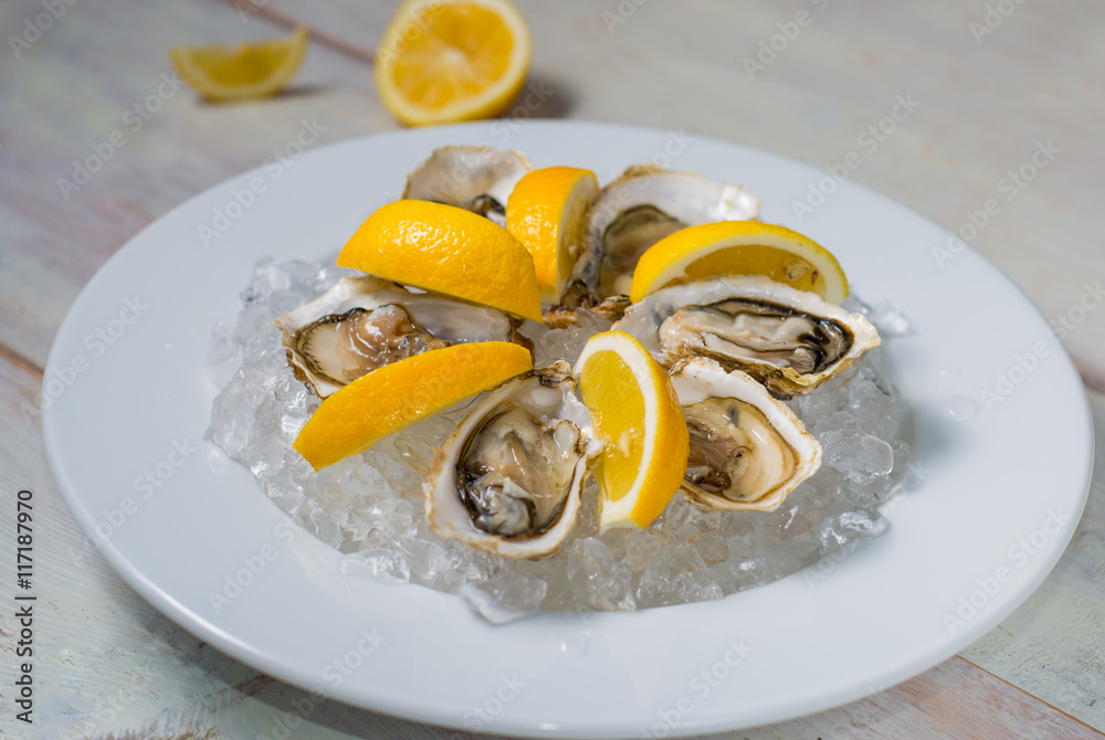 oysters and lemon slices