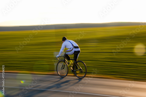 Radfahrer Sonnenuntergang