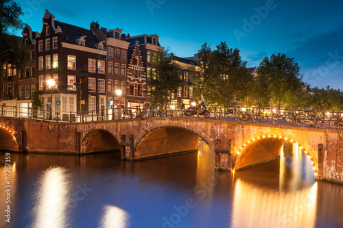Romantic Amsterdam © fotolupa