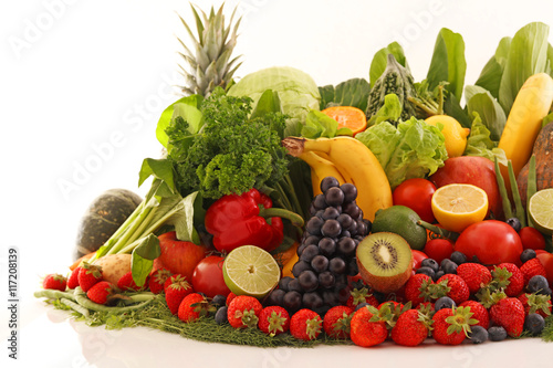 新鮮な野菜と果物 © sunabesyou