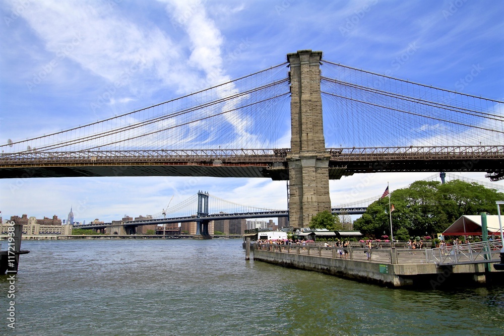 brooklyn bridge over the river