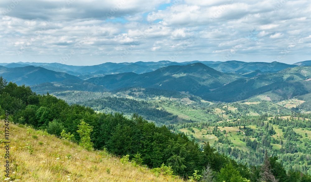 Naklejka premium Beautiful mountains landscape