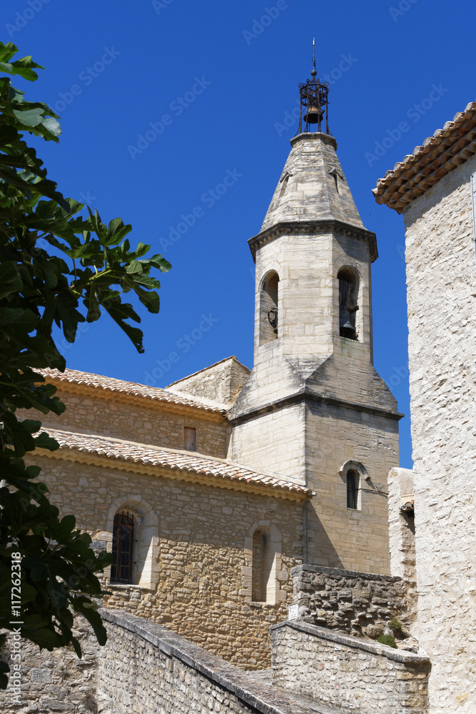 Eglise Saint-Romain de Crillon-le-Brave Eglise Saint-Romain de Crillon-le-Brave