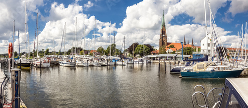 Panorama von der Marina im Hafen von Schleswig
und dem Dom im Hintergrund photo