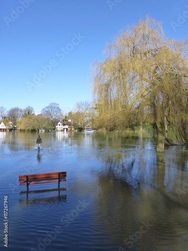 Lone bench amidst floodwater from the River Thames in Cookham © Alistair MacLean