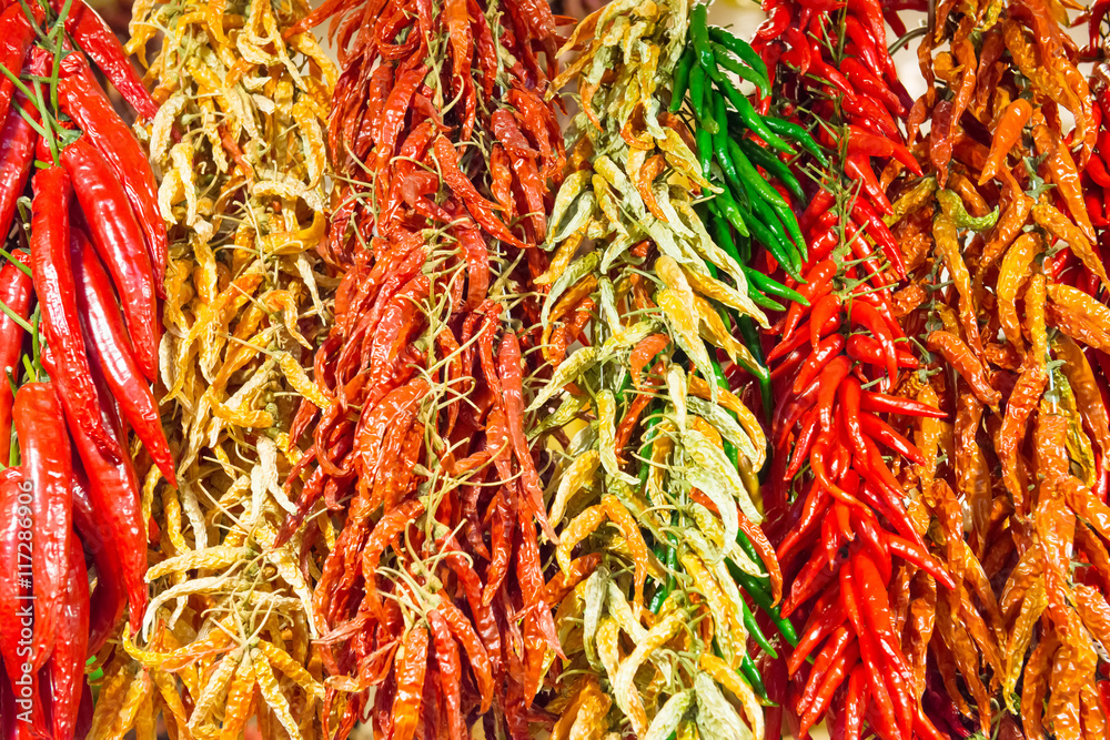 Fototapeta premium Red and green hot chilly peppers