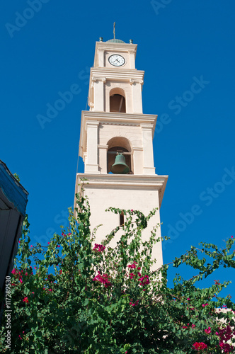 Israele, la città vecchia di Giaffa: vista del campanile della Chiesa di San Pietro il 31 agosto 2015 