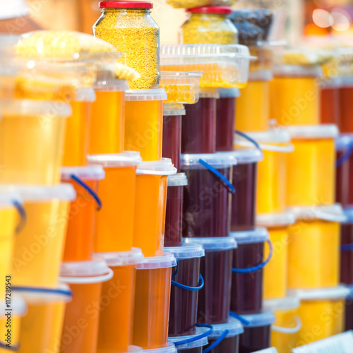 Wallpaper Mural Many jars with honey Torontodigital.ca