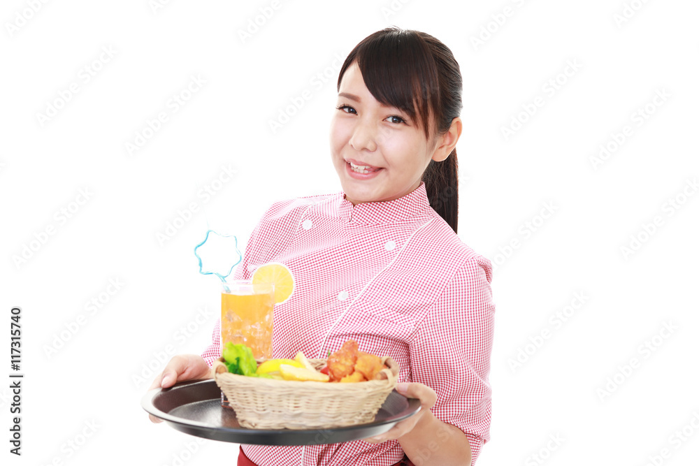 食事を運ぶウェイトレス 食事を運ぶウェイトレス
