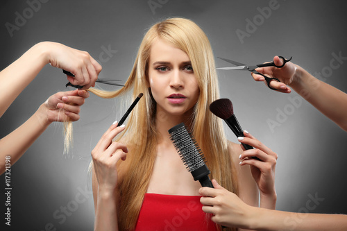 Hairdressers making new sty...