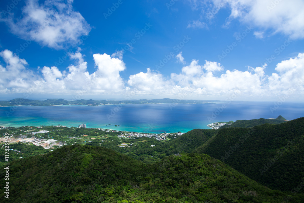 沖縄の風景・嘉津宇岳からの眺め
