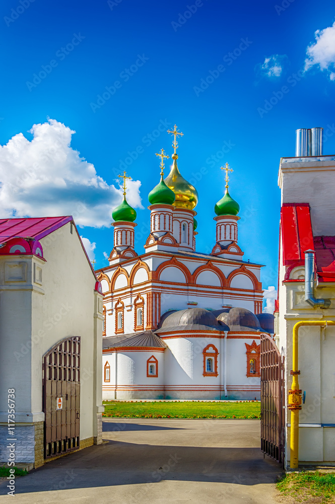 Obraz premium Holy Trinity Cathedral Varnickiy Monastery of St. Sergius of Rad