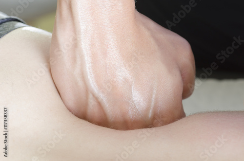 Konstfotografi Physitoterapist / chiroprator doing a back massage. Osteopathy