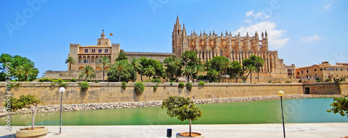 La Seu and Palacio Real de La Almudaina, Palma de Majorca