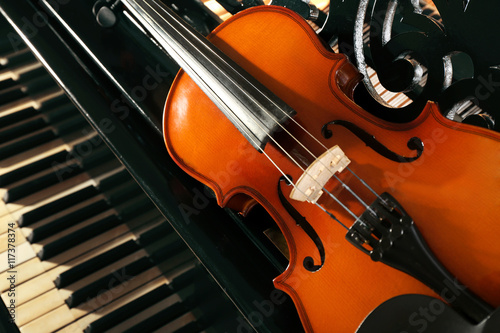 Violin on piano, closeup