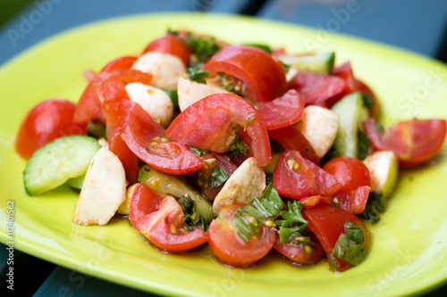 Fresh tomato salad