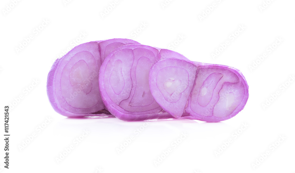 Fototapeta premium shallots on white background