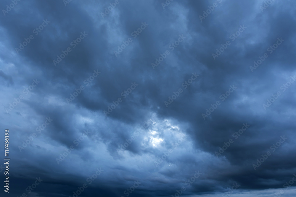 Obraz premium Dramatic black clouds, Dark sky befor rainy