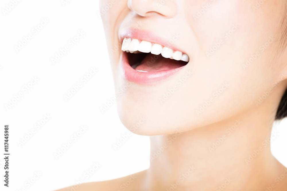 Obraz premium closeup young woman with great healthy white teeth