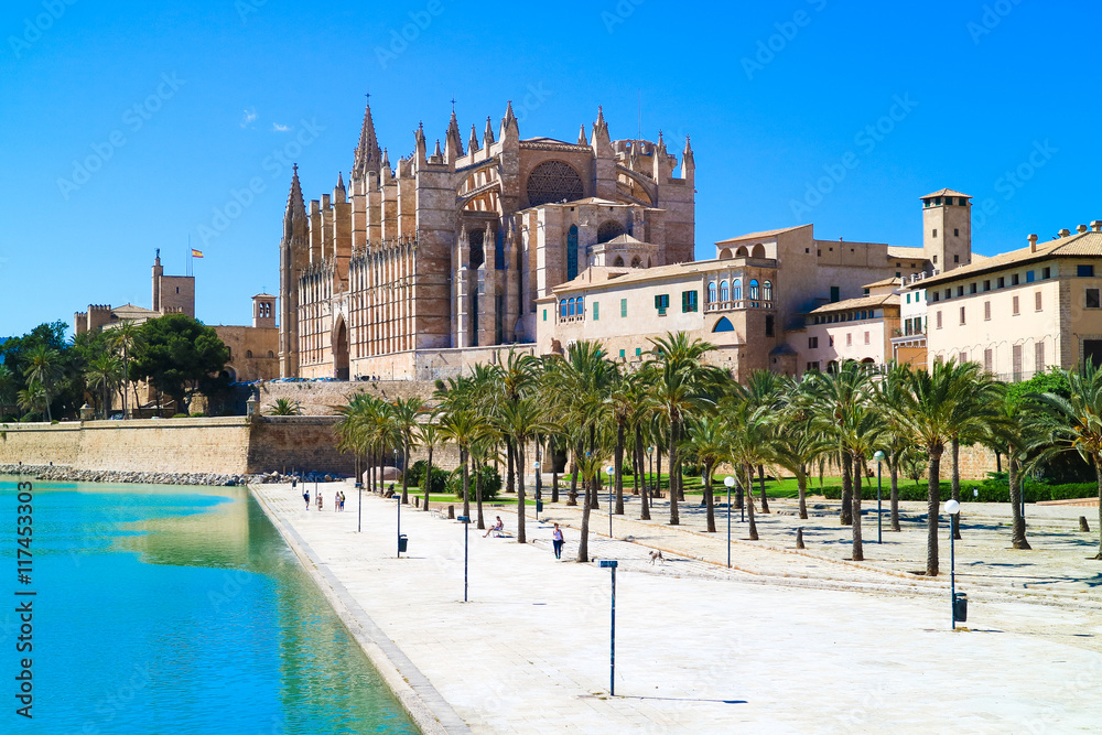 Palma de Mallorca, Spain. La Seu - the famous medieval gothic ca Palma de Mallorca, Spain. La Seu - the famous medieval gothic ca