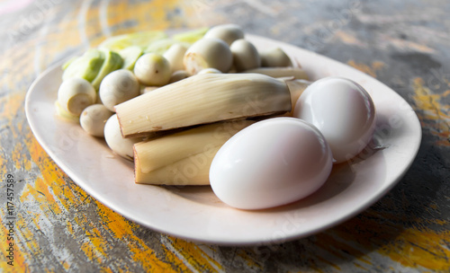 Vegetables and boiled eggs.