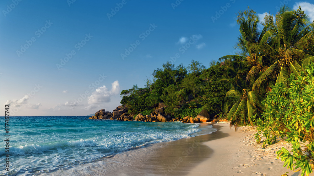  anse georgette beach in seychelles praslin island