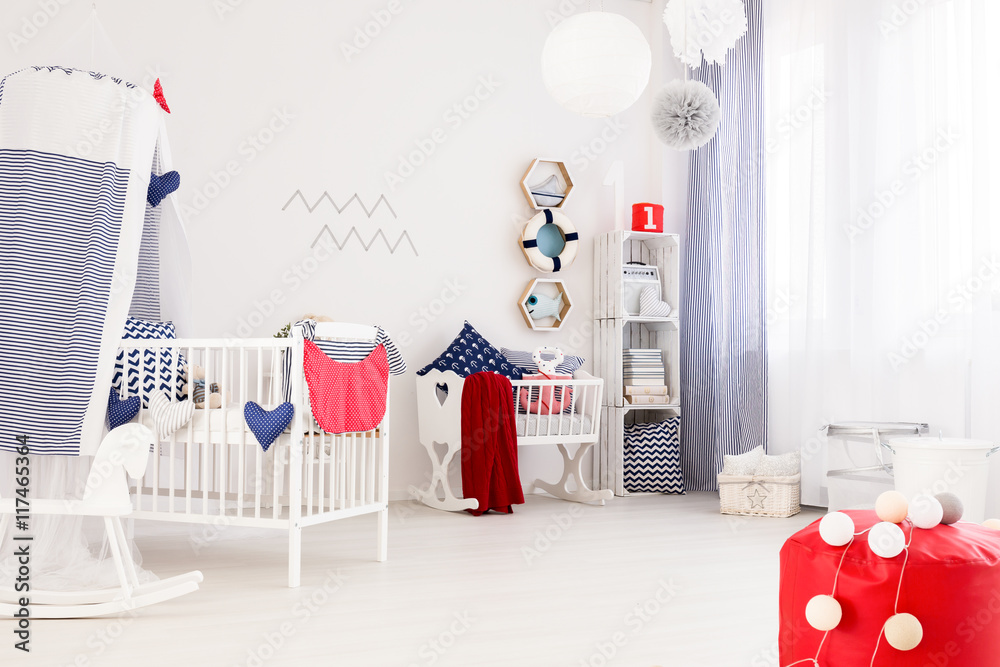 Marine decor of a modern baby room