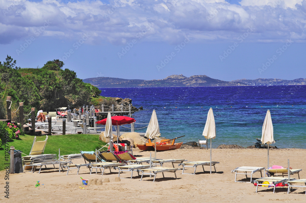 La Costa Smeralda a cala del Faro - Sardegna La Costa Smeralda a cala del Faro - Sardegna