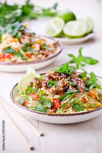 Thai Noodles With Pork And Vegetables