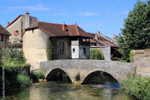 Arbois, ville du Jura photo