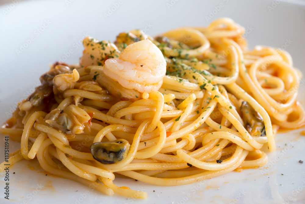 Spicy seafood spaghetti 