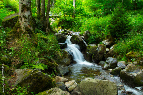 Kleiner Wasserfall 