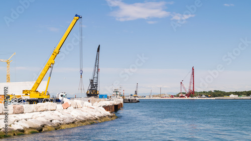 Realization of the movable bulkheads system to save Venice from photo