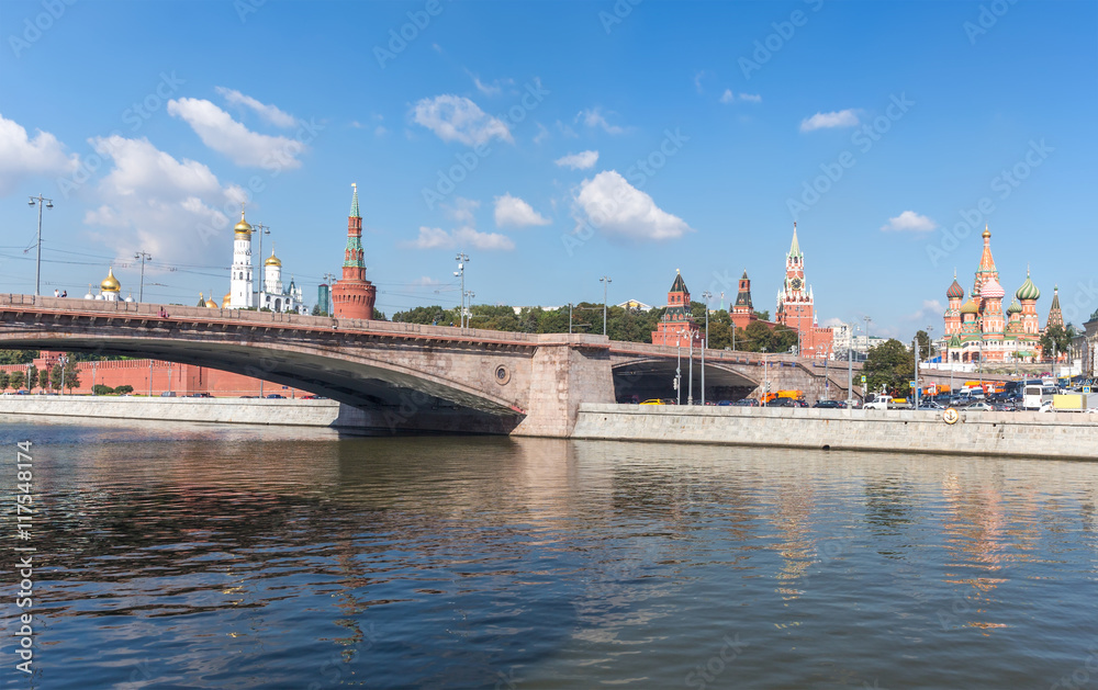 Bolshoy Moskvoretsky Bridge and Moscow Kremlin