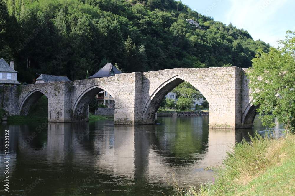 AVEYRON CANTAL AVEYRON CANTAL