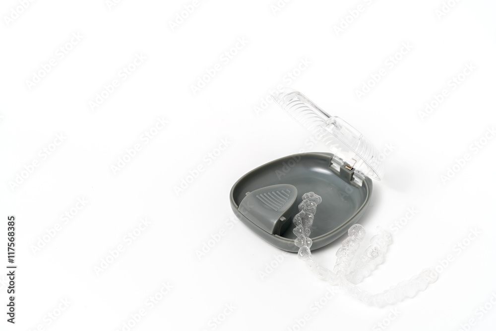 Naklejka premium Invisible braces on a white background 