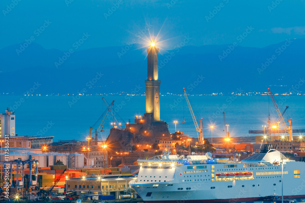 Obraz premium Genoa. Seaport night.