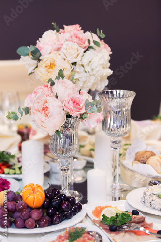 wedding decor with flowers on a banquet