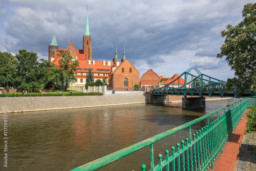 Naklejka premium Wrocław, zabytkowa dzielnica Ostrów Tumski
