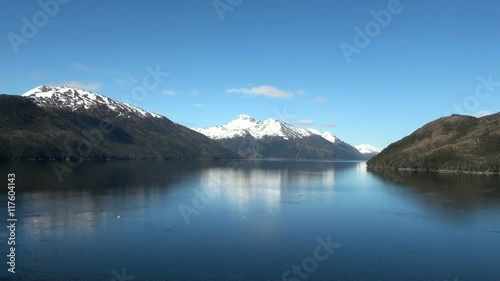 Wallpaper Mural Cruising in Glacier Alley - Patagonia Argentina - Landscape of beautiful mountains, glaciers and waterfall Torontodigital.ca