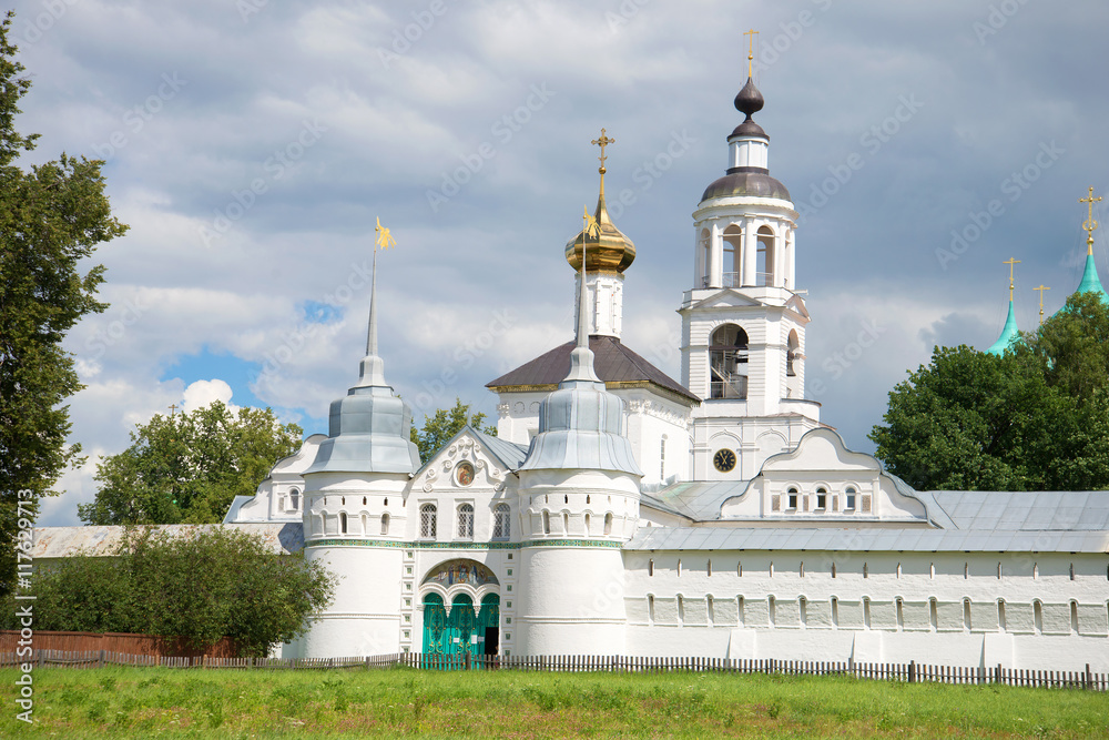 View of Holy gates and Church of St. Nicholas of cloud by day. Svyato-Vvedensky Tolgsky convent, Yaroslavl, Russia View of Holy gates and Church of St. Nicholas of cloud by day. Svyato-Vvedensky Tolgsky convent, Yaroslavl, Russia