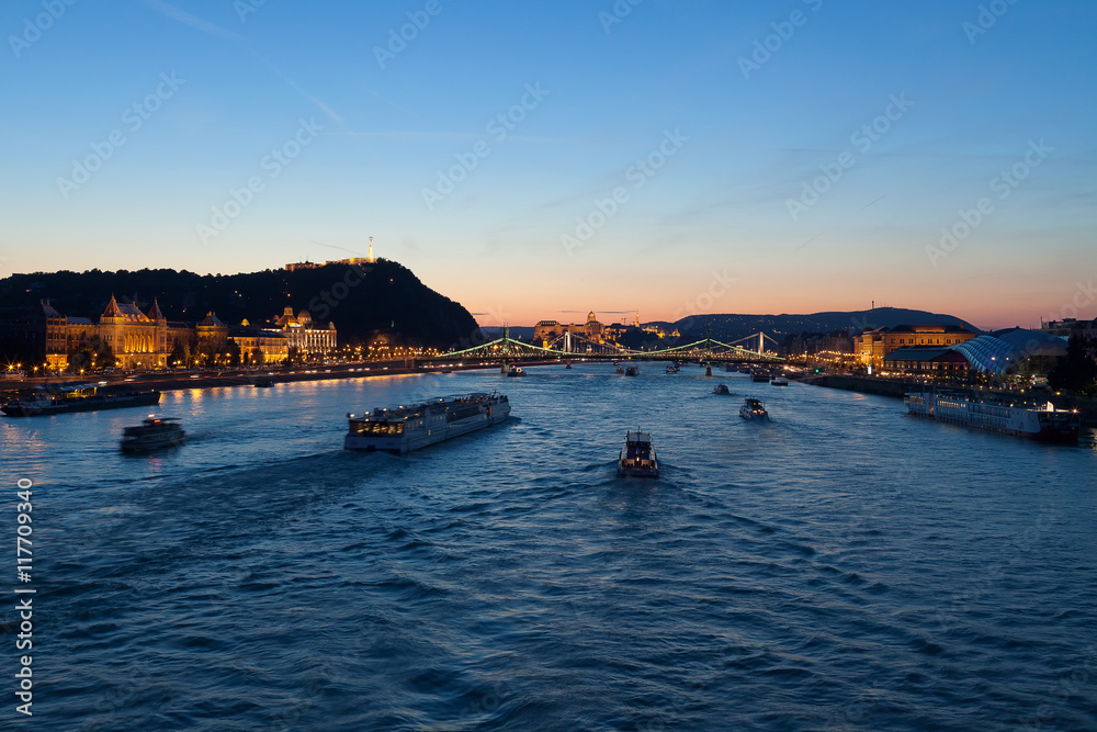 Fototapeta premium Danube panorama in Budapest