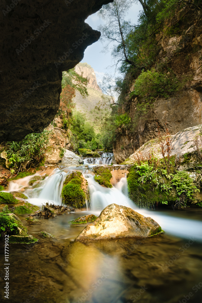 Fototapeta premium Cascades d'Akchour, Talassemtane National Park, Morocco 